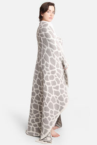 Gray Giraffe Print Luxury Soft Throw Blanket