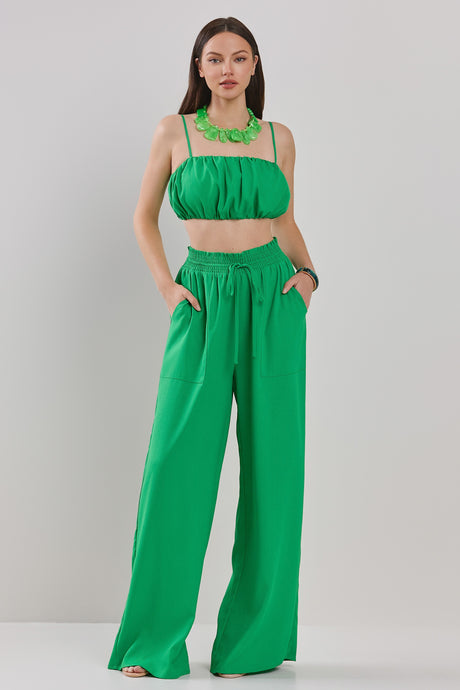 Green Pluffy Crop Top And Wide Pants Set