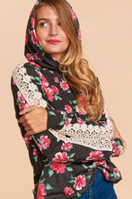 Floral Printw/Crochet Lace Knit Hooded Top