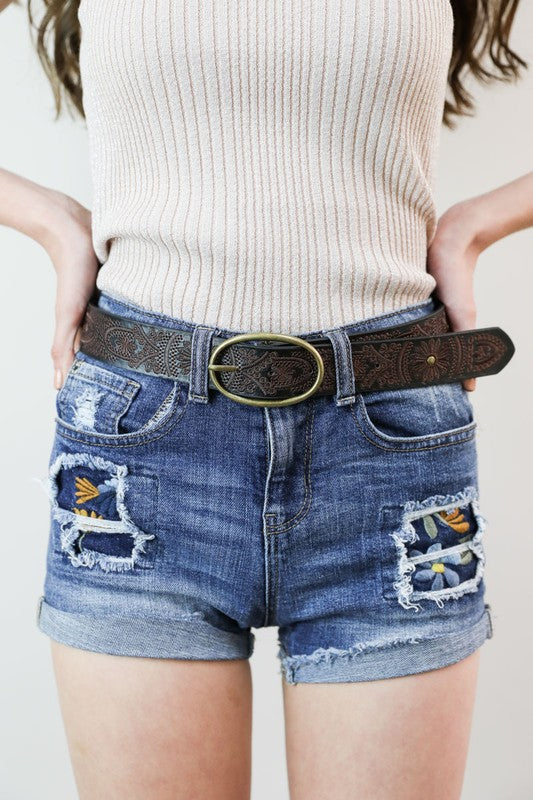 Black Floral Stitch Oval Buckle Belt