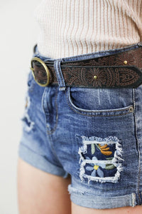 Black Floral Stitch Oval Buckle Belt