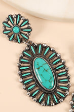 Western Design Oval Natural Stones Earrings