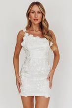 White Sleeveless 3D Floral Detail Midi Dress