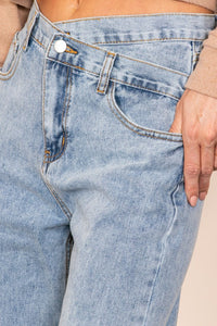Blue Denim Button Detailed Vintage Washed Straight Leg Jeans