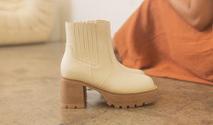 Off White Oasis Society Aubrey - Platform Paneled Boots