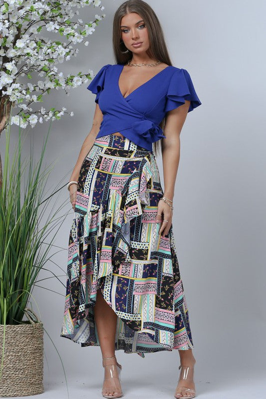 Blue Solid Fabric V- Neck Ruffled Sleeves Crop Top