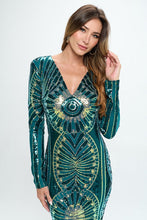 Hunter Short & Midi Dresses