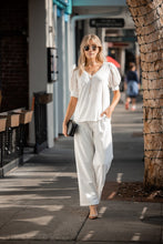 Ivory Short Sleeve Puff Lace Sleeve Top Velvet