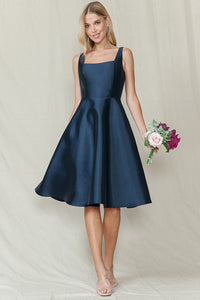 Navy Square Neck Solid Color Taffeta Midi