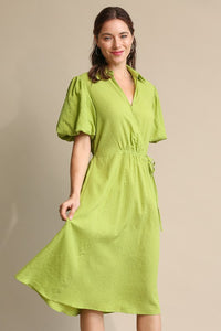 Apple Green Textured Woven and Elastic Waist Midi Dress