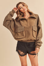 Black Carter Pullover