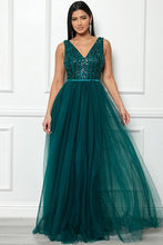 Emerald Sleeveless Sequin Top Tulle Maxi Dress