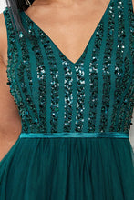 Emerald Sleeveless Sequin Top Tulle Maxi Dress