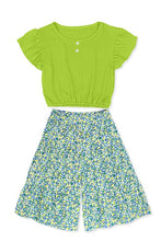 Kiwi Green Girl's 2 Pc Floral Gaucho Pant Set