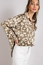 Dry Herb Leopard V Neck Shirt