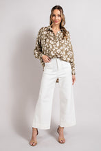 Dry Herb Leopard V Neck Shirt
