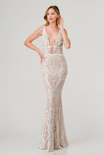 Wht/Nude Sequin Plunging V-Neck Mermaid Maxi Dress