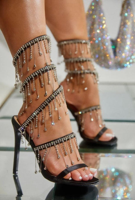 Black Rhinestone Pendant Strap Party Pumps