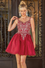 Burgundy Golden Embroidery Sweetheart Short Dress