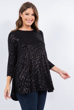 Black Shimmer Threaded 3/4 Tunic Top