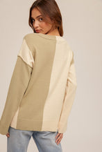 Color Block Relaxed V-Neck Sweater With Side Slit