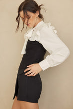 Off White Black Neck Ribbon Combination With Knit