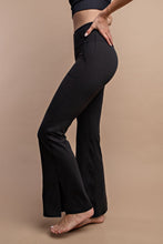 Black V Waist Flared Yoga Pants With Pockets