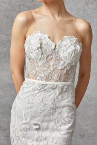 Off White Strapless Sweetheart Puff Sleeve Wedding Dress