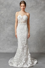 Off White Strapless Sweetheart Puff Sleeve Wedding Dress