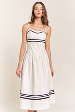 Ivory Black Contrast Detail Pleated Midi Dress