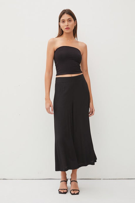 Black Flowy Pull On Wide Leg Capri Dress Pants