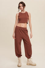 Chestnut Ribbed Crop Top And Jogger Pants Knit Sets
