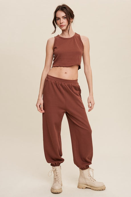 Chestnut Ribbed Crop Top And Jogger Pants Knit Sets