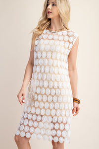 White Lace Round Neck Sleeveles Dress