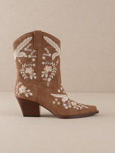 Cocoa The Bailey - Embroidered Cowboy Booties