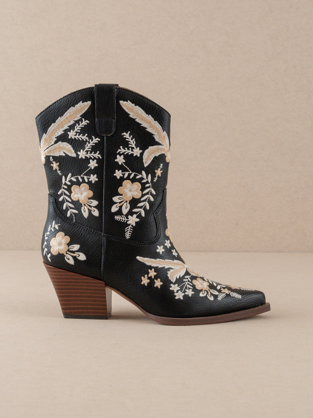 Black The Bailey - Embroidered Cowboy Booties