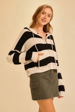 Ivory/Black Zip Up Cable Knit Hoodie