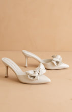 White The Jane - Pointed Toe Bow Accent Kitten Heels