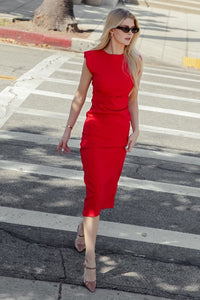Red Round Neck Waist Pleated Midi Dress