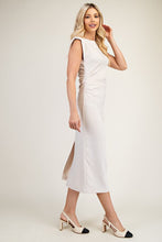Cream Round Neck Waist Pleated Midi Dress