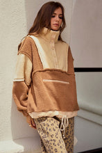 Dusted Cocoa/Butter Fleece Zipper Front Hide Pocket Tee