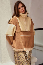 Dusted Cocoa/Butter Fleece Zipper Front Hide Pocket Tee