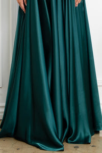 Hunter Green Sleeveless Spaghetti Straps A Line Satin Dress