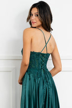 Hunter Green Sleeveless Spaghetti Straps A Line Satin Dress