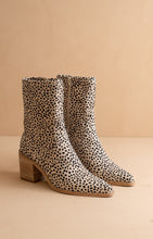 Cheetah The Vienna - Sleek Ankle Hugging Booties