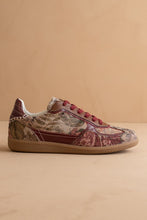 Mauve Tapestry Tapestry Lace Up Sneakers
