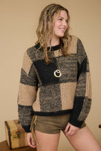 Black Plaid Knit Pattern Crewneck Pullover Sweater