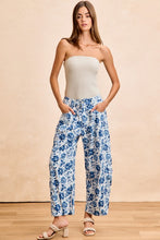 Ivory/Blue Rose Printed Twill Barrel Pants