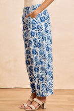 Ivory/Blue Rose Printed Twill Barrel Pants