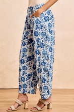 Ivory/Blue Rose Printed Twill Barrel Pants